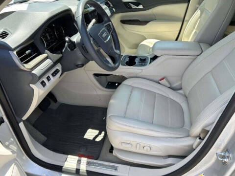2020 GMC Acadia Denali