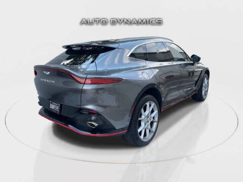 2021 Aston Martin DBX