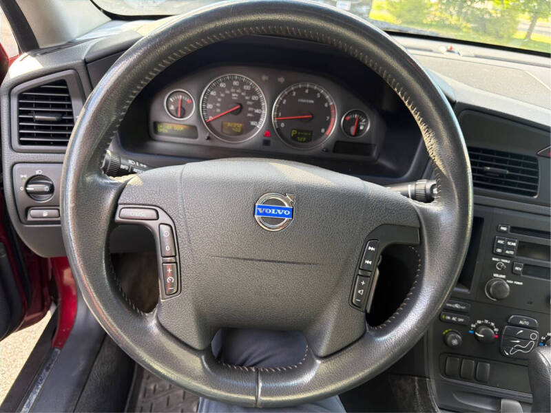 2004 Volvo XC70