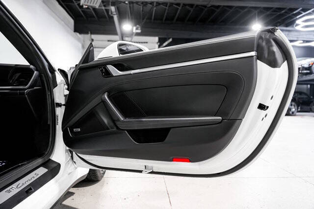 2021 Porsche 911 Carrera S