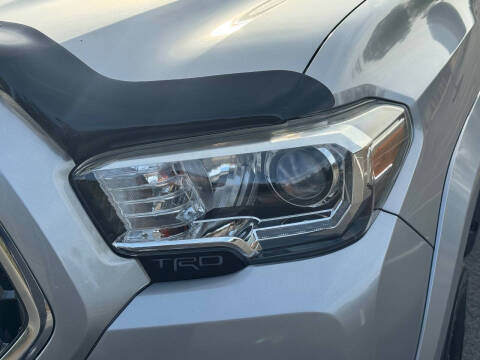 2019 Toyota Tacoma TRD Sport