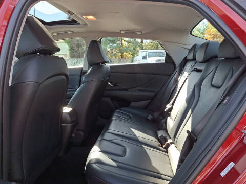 2024 Hyundai Elantra Limited