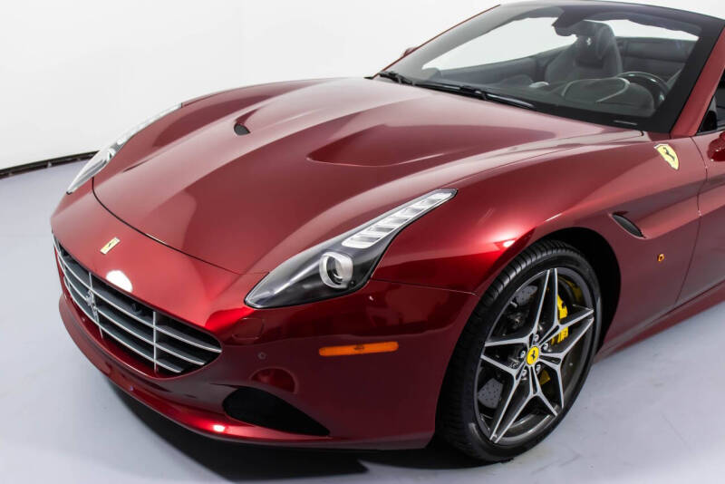 2015 Ferrari California T