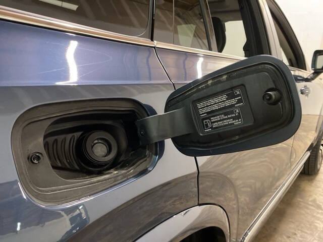 2025 Volvo XC90 B6 Plus Bright Theme 7P