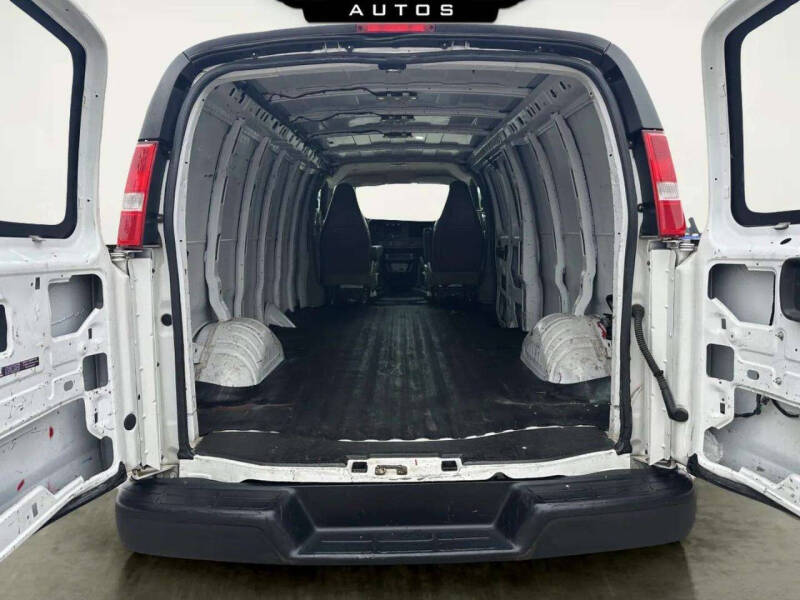 2020 Chevrolet Express 2500