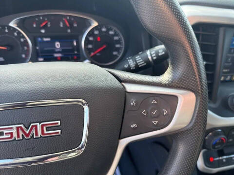 2023 GMC Acadia SLE