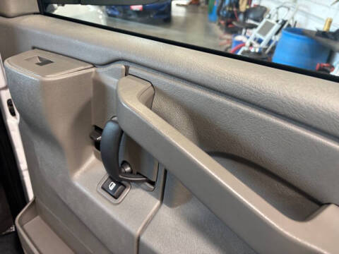 2024 Chevrolet Express LT 2500