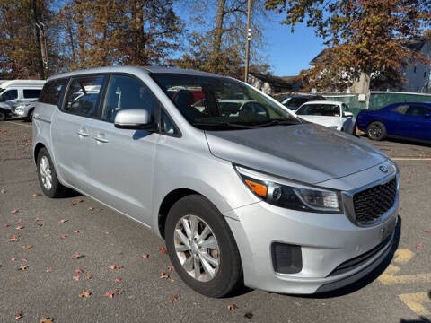 2018 Kia Sedona for sale at EMG AUTO SALES in Avenel NJ