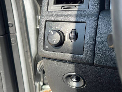 2009 Chrysler 300 SRT-8