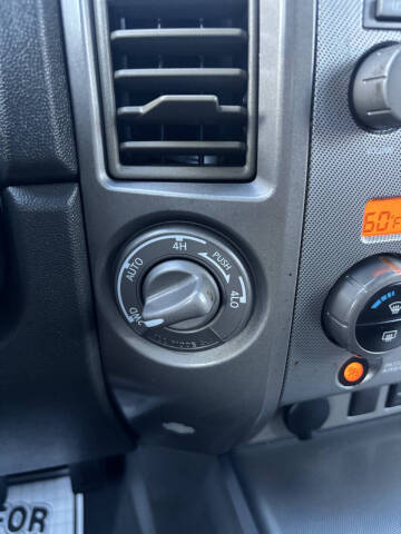 2006 Nissan Armada LE