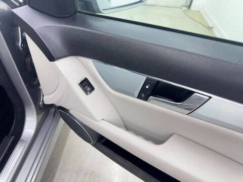 2010 Mercedes-Benz C-Class