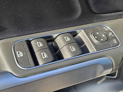 2023 Mercedes-Benz GLB GLB 250 4MATIC