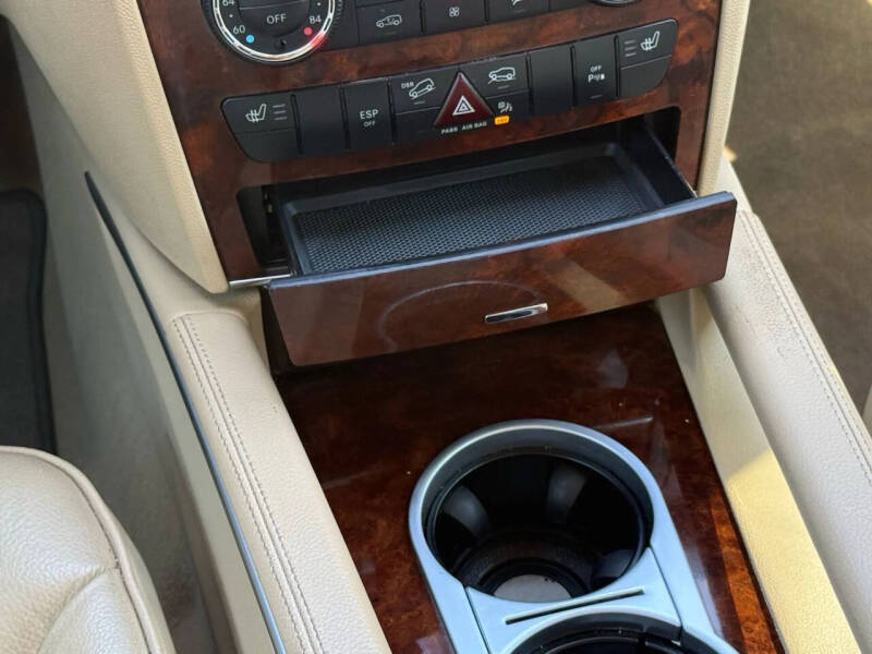 2009 Mercedes-Benz M-Class ML 550