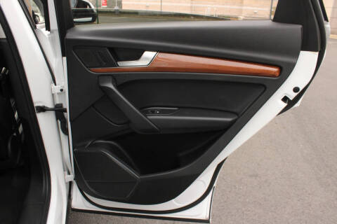 2021 Audi Q5 quattro Premium 45 TFSI