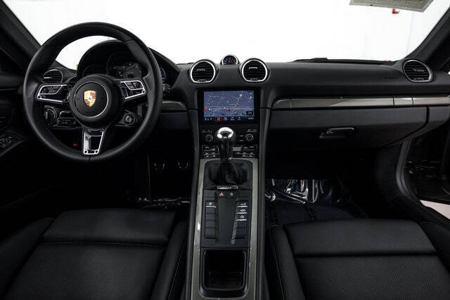 2025 Porsche 718 Cayman S