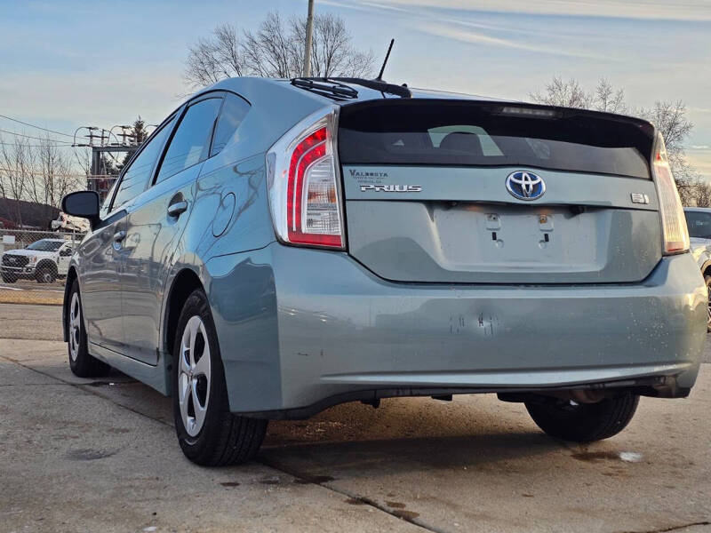 2014 Toyota Prius Three