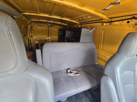 2010 Ford E-Series E-350 SD