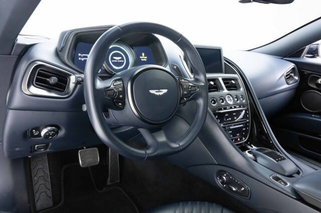 2018 Aston Martin DB11 V12