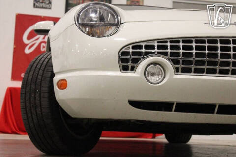 2002 Ford Thunderbird Deluxe