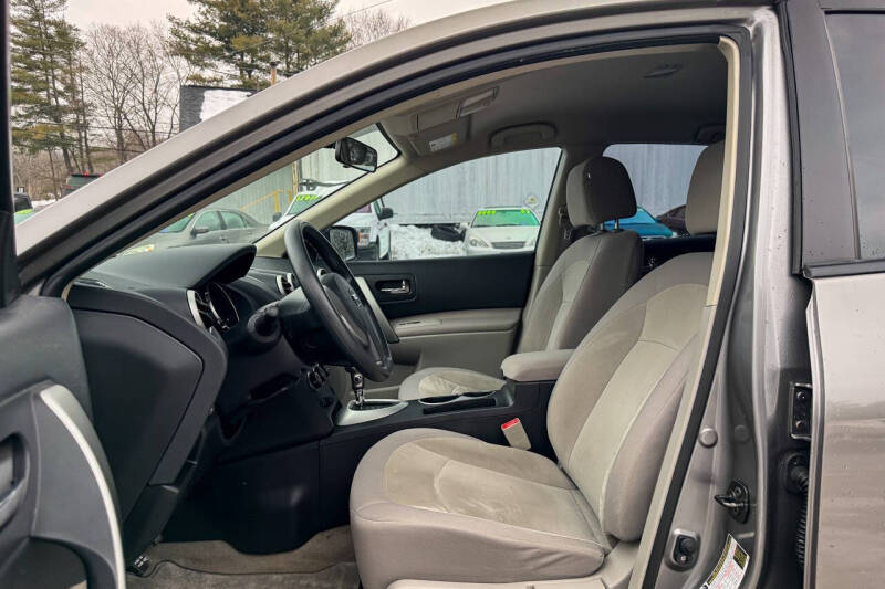 2009 Nissan Rogue S