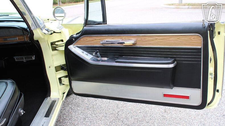 1965 Chrysler Imperial