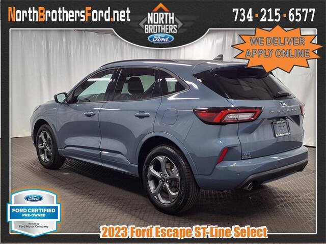 2023 Ford Escape ST-Line Select
