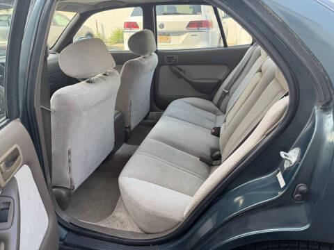 1996 Toyota Camry LE