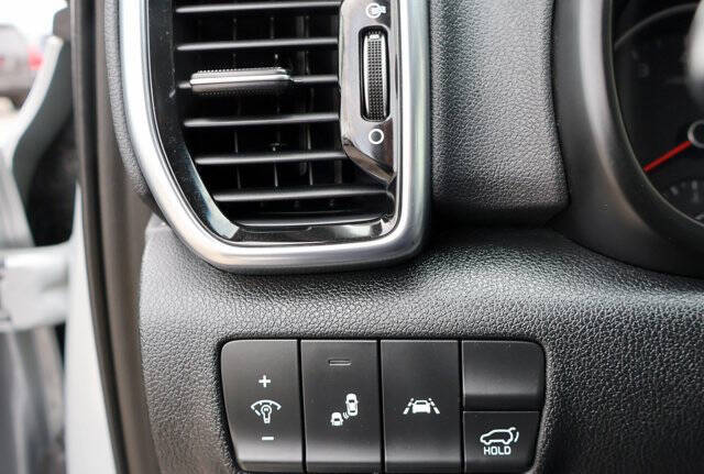 2020 Kia Sportage EX