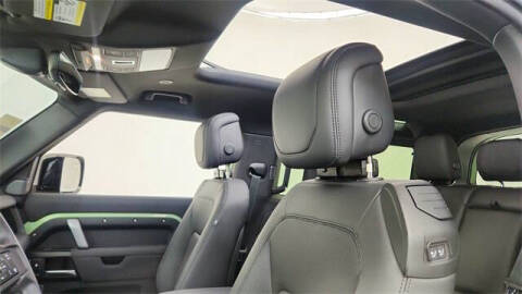 2023 Land Rover Defender 90 75th Anniversary Edition