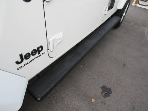 2023 Jeep Gladiator Sport S