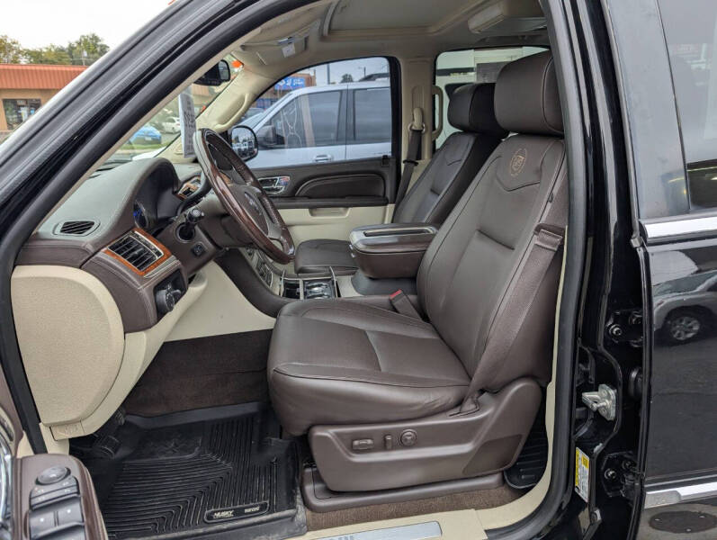 2014 Cadillac Escalade Platinum