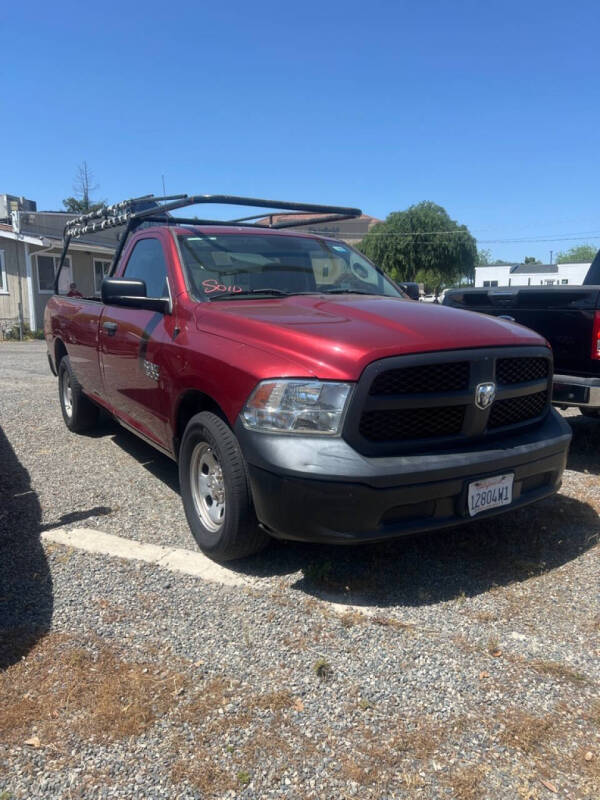 Used 2015 RAM Ram 1500 Pickup Tradesman with VIN 3C6JR6DG5FG572178 for sale in Clovis, CA