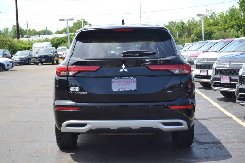 2024 Mitsubishi Outlander SEL