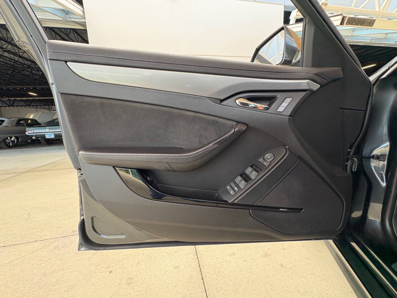 2014 Cadillac CTS-V 23