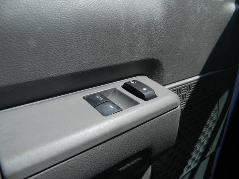 2024 Ford E-350