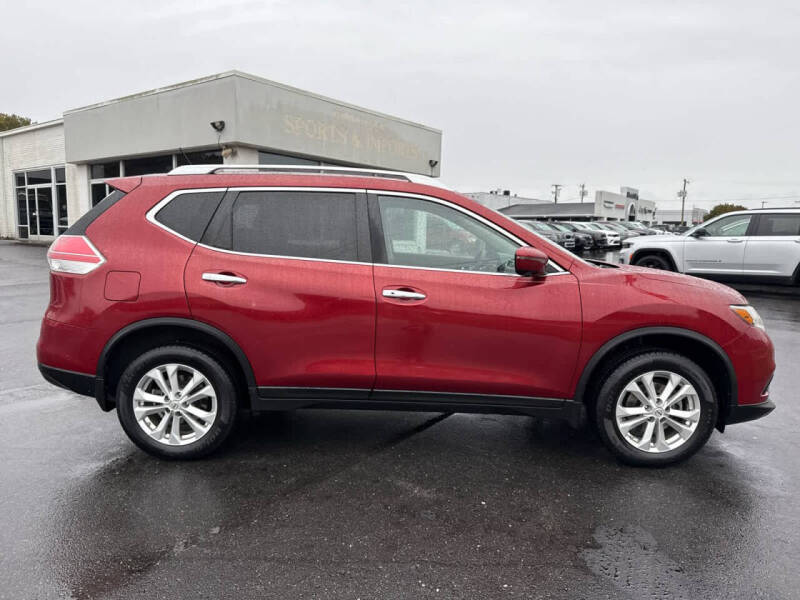 2016 Nissan Rogue SV
