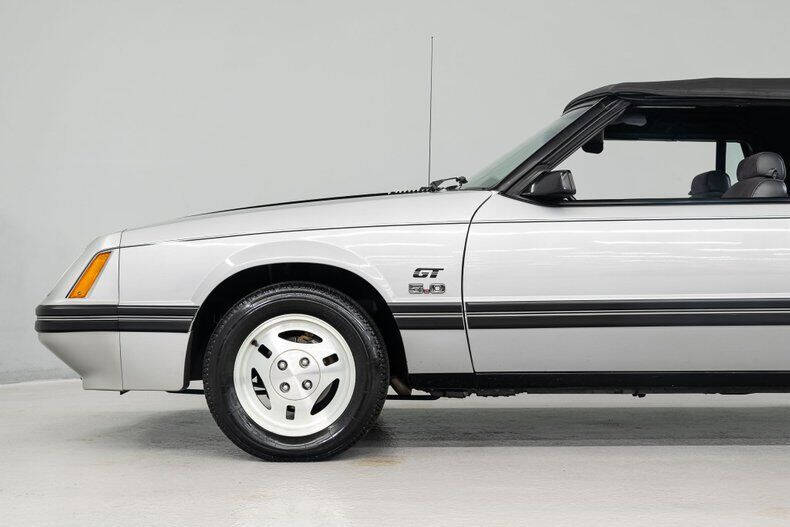 1984 Ford Mustang GT