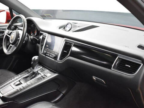 2018 Porsche Macan S