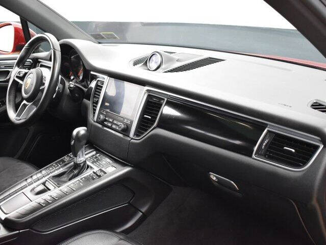 2018 Porsche Macan S