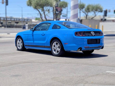 2013 Ford Mustang V6