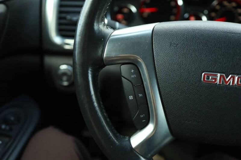 2013 GMC Acadia SLE-1