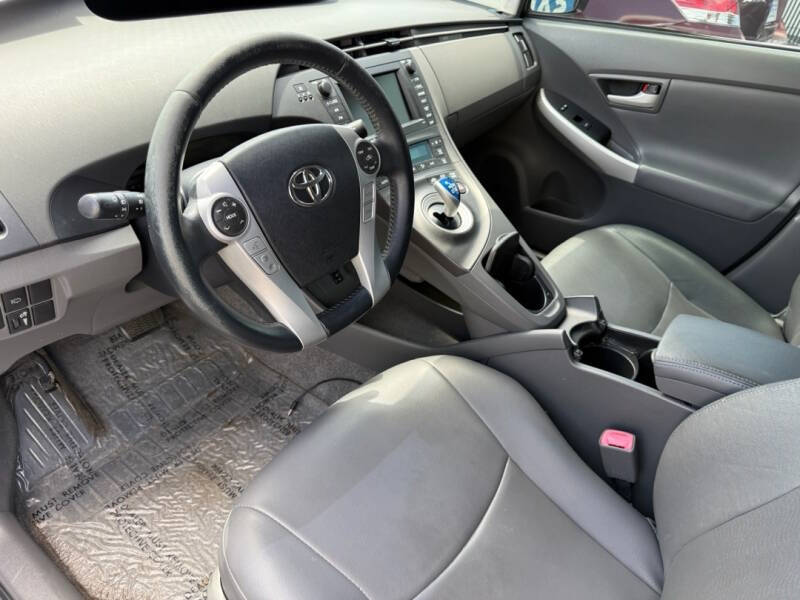 2010 Toyota Prius V