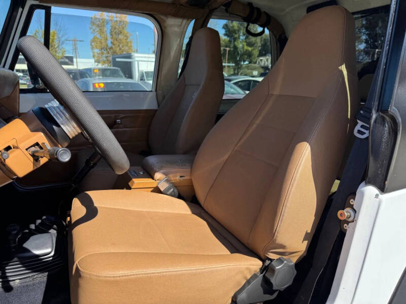 1994 Jeep Wrangler SE