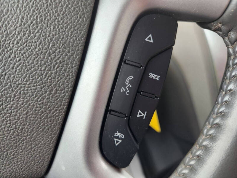 2011 Chevrolet Traverse LT