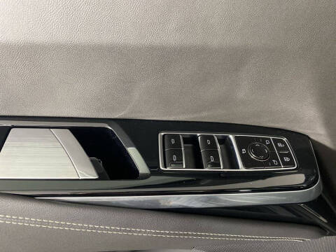 2025 Cadillac Escalade Premium Luxury