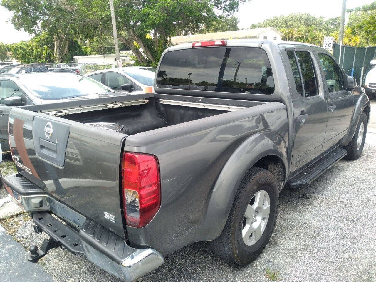 2006 NISSAN Frontier Pickup - $5,999
