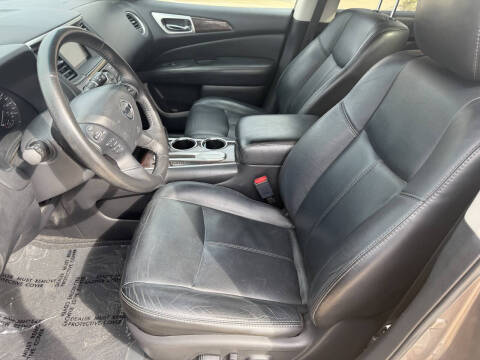 2014 Nissan Pathfinder SL