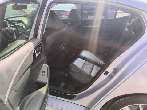 2019 Nissan Maxima Platinum