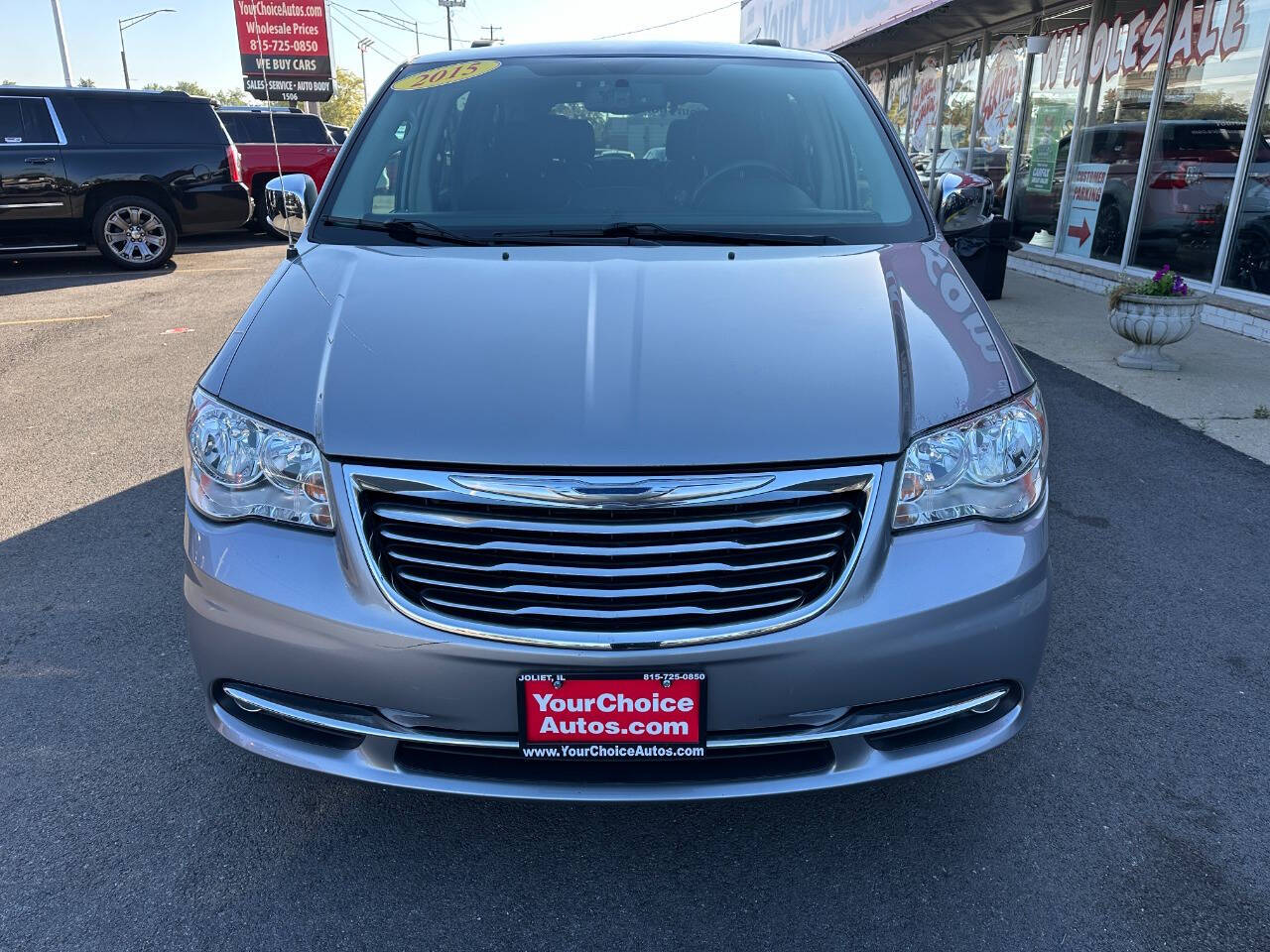 ChryslerTown and Country8