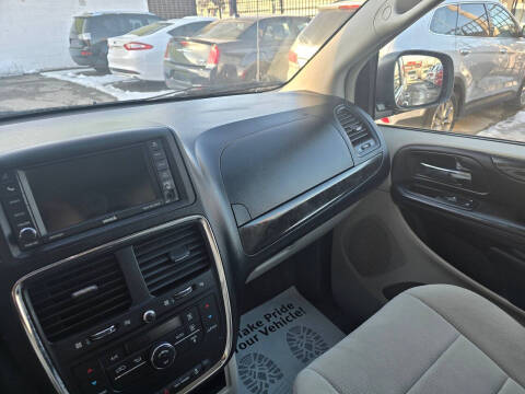 2012 Dodge Grand Caravan Crew